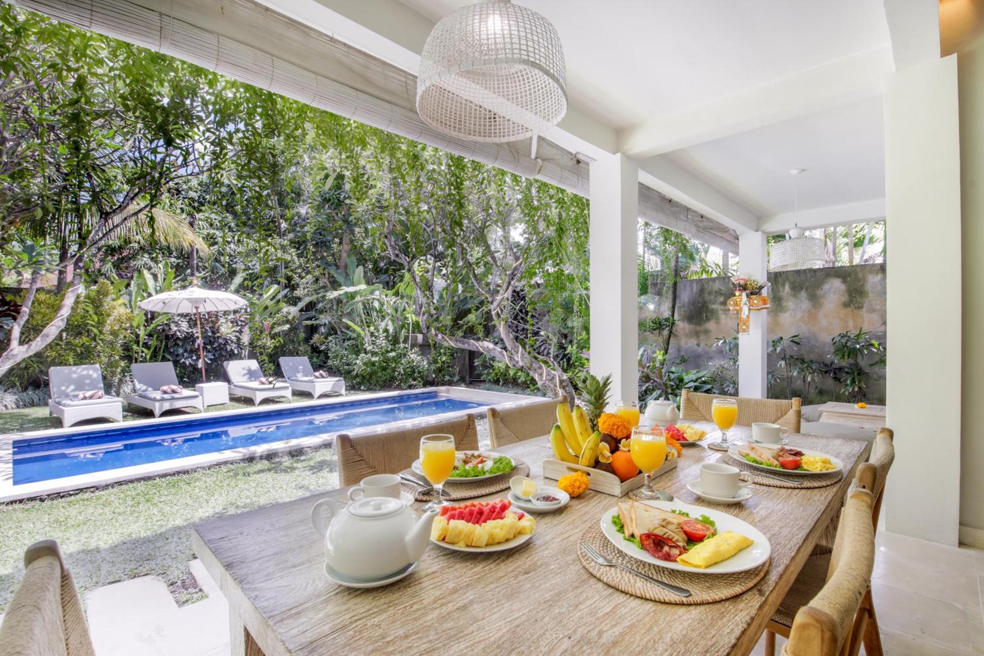 Villa Lodek Deluxe Seminyak Eksteriør billede