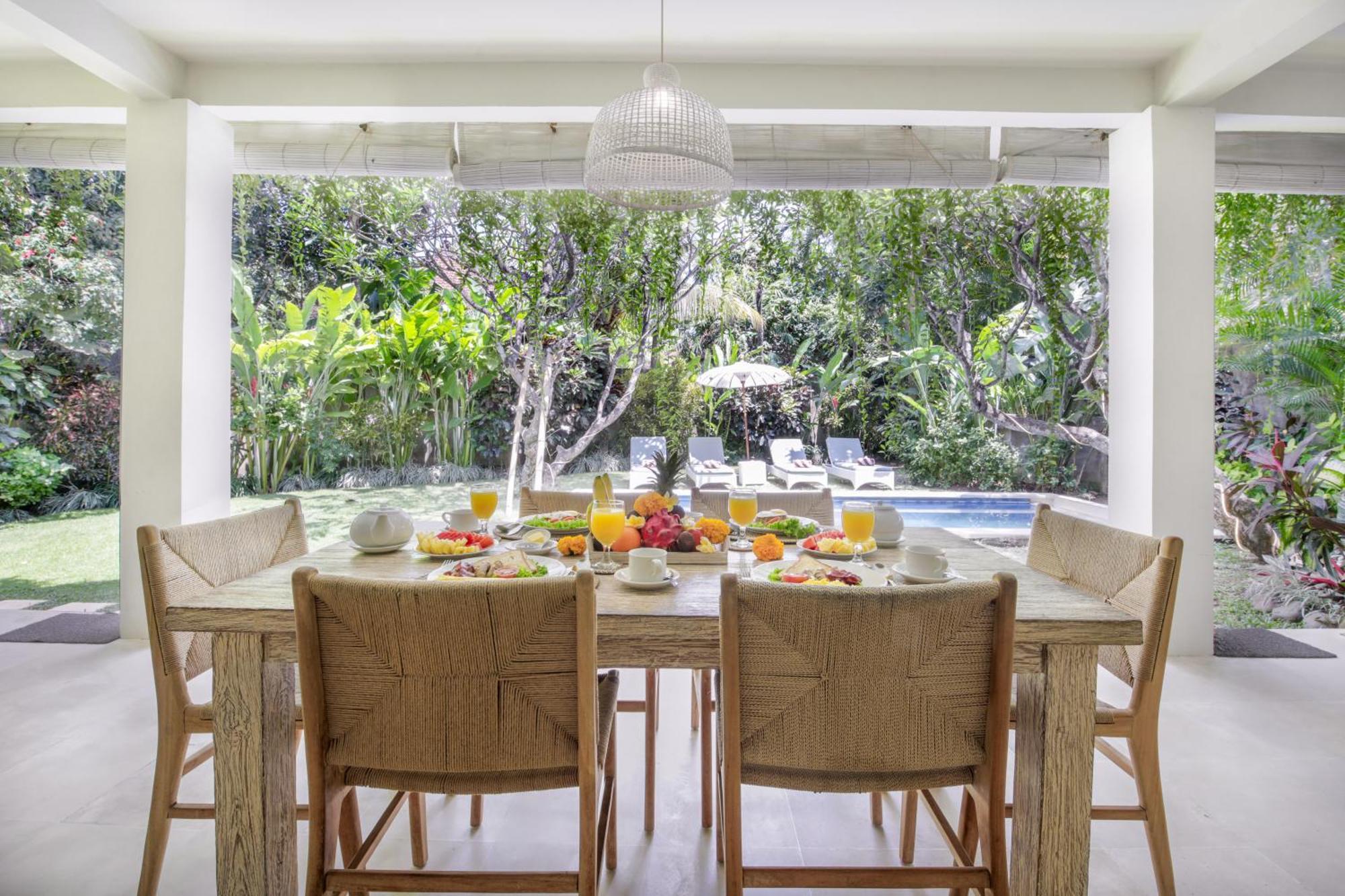 Villa Lodek Deluxe Seminyak Eksteriør billede