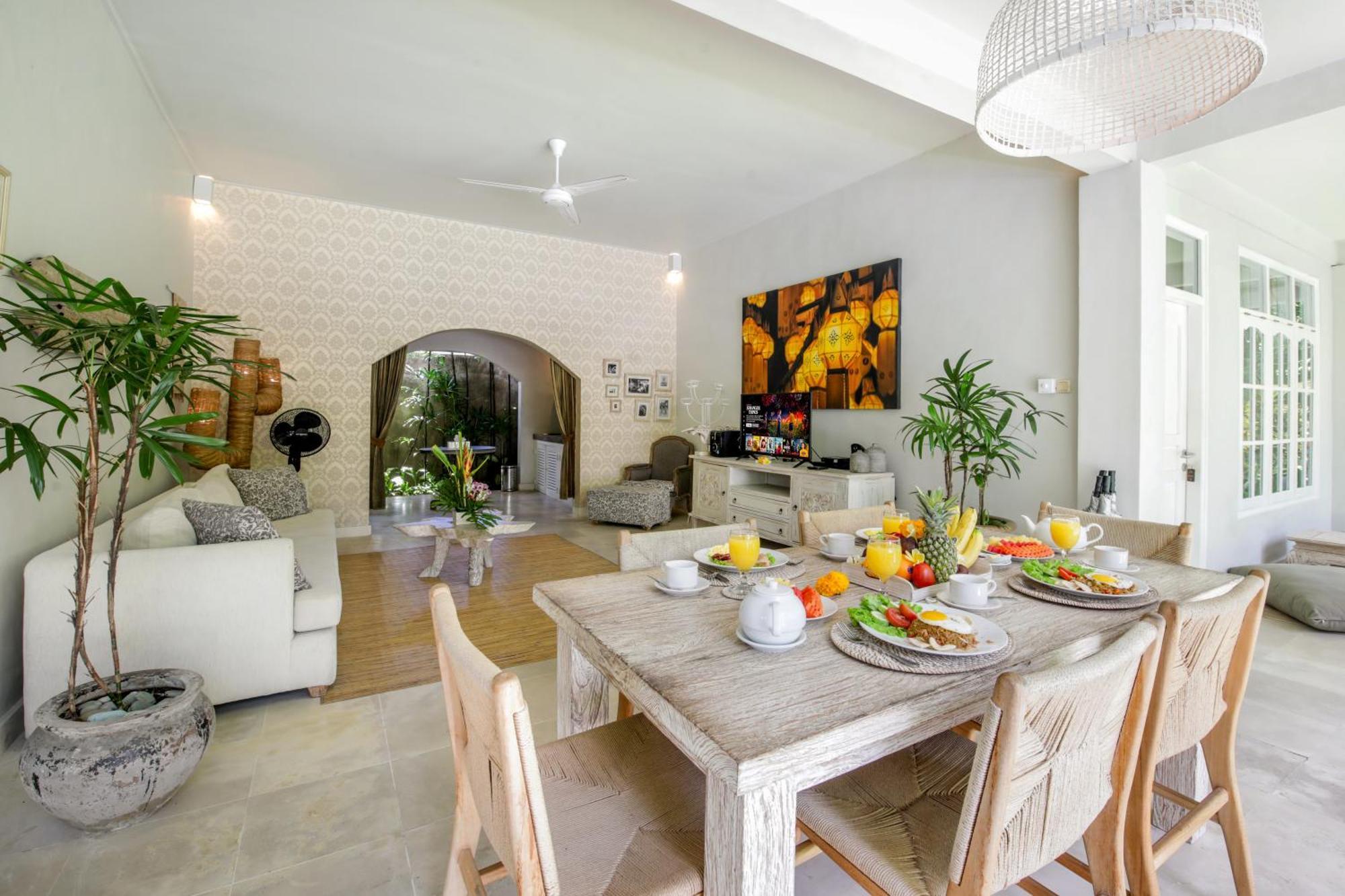 Villa Lodek Deluxe Seminyak Eksteriør billede