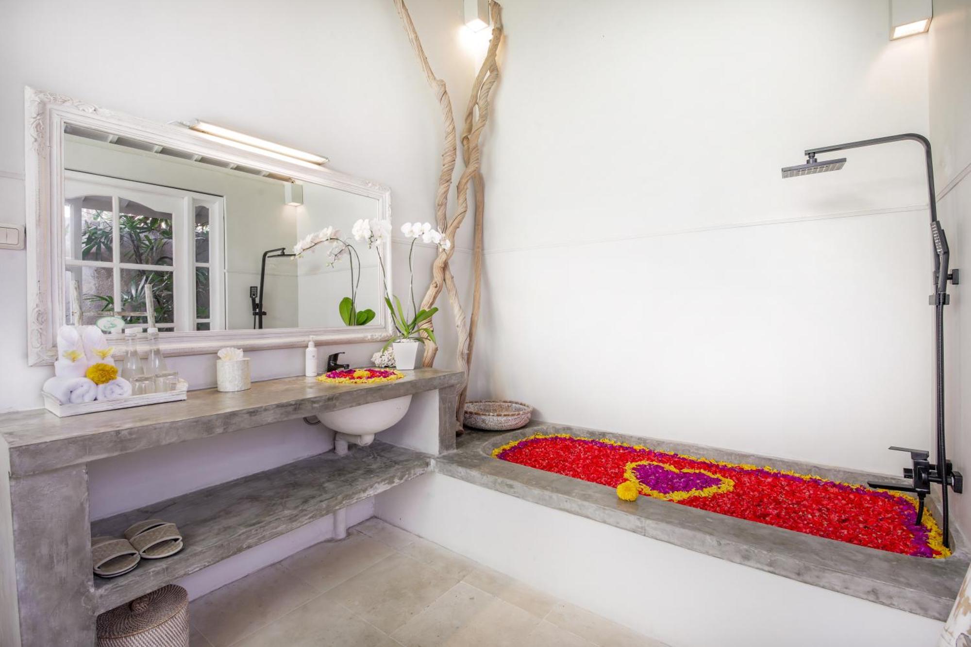 Villa Lodek Deluxe Seminyak Eksteriør billede