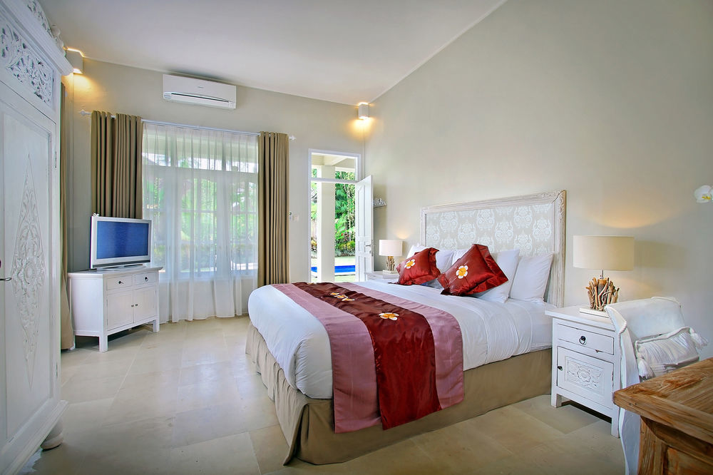 Villa Lodek Deluxe Seminyak Eksteriør billede