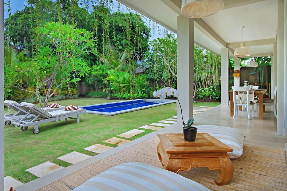 Villa Lodek Deluxe Seminyak Eksteriør billede